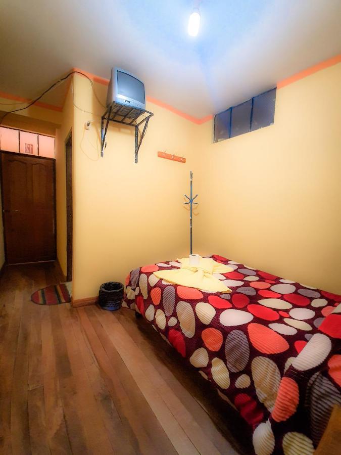 Hostal Luz Yhobimar Copacabana  Eksteriør billede