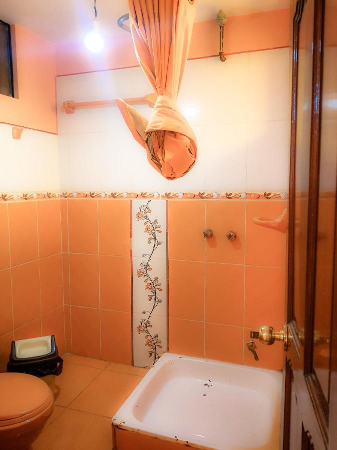 Hostal Luz Yhobimar Copacabana  Eksteriør billede