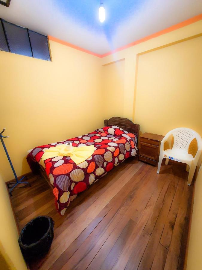 Hostal Luz Yhobimar Copacabana  Eksteriør billede