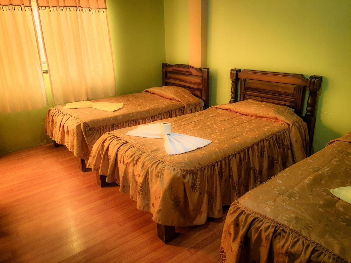 Hostal Luz Yhobimar Copacabana  Eksteriør billede
